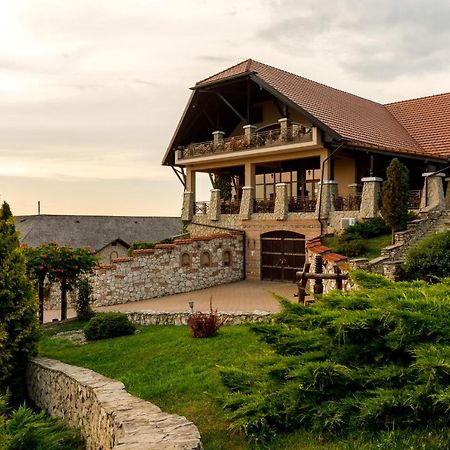 Chateau Vartely Orhei Eksteriør bilde